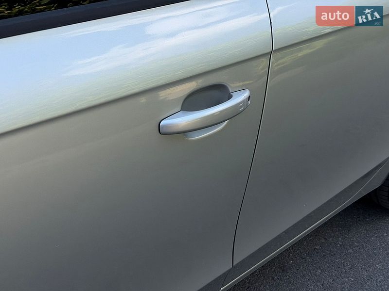Седан Audi A4 2013 в Дніпрі