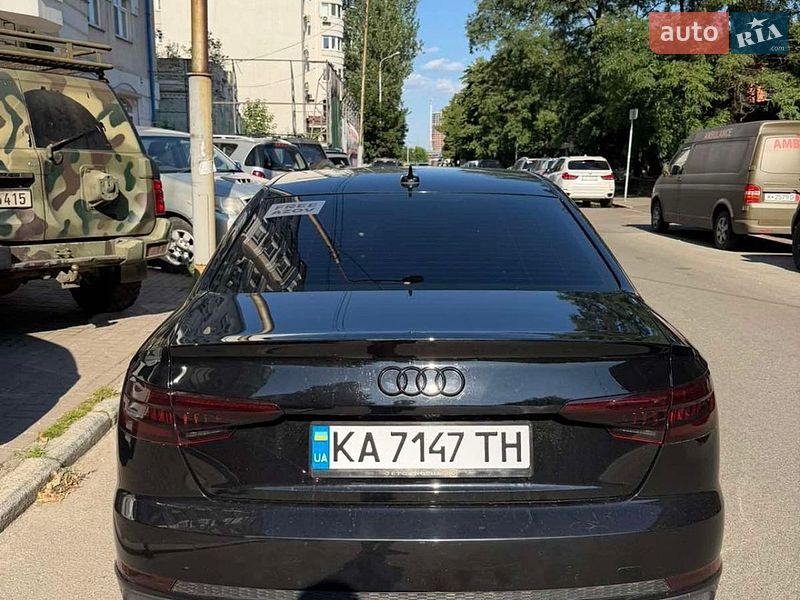 Седан Audi A4 2016 в Києві
