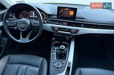 Седан Audi A4 2017 в Луцьку