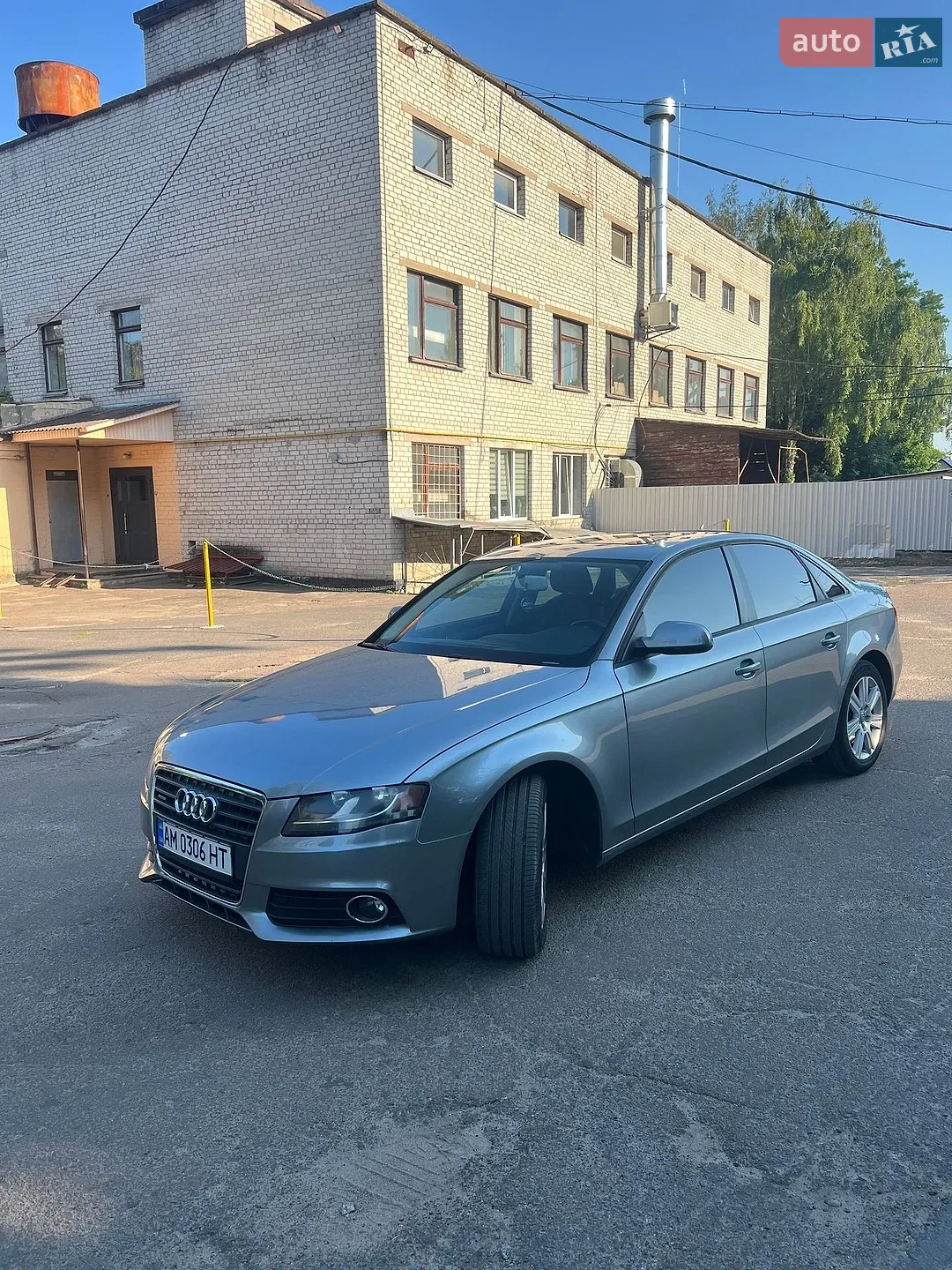 2010 Audi A4 - мініатюра 10