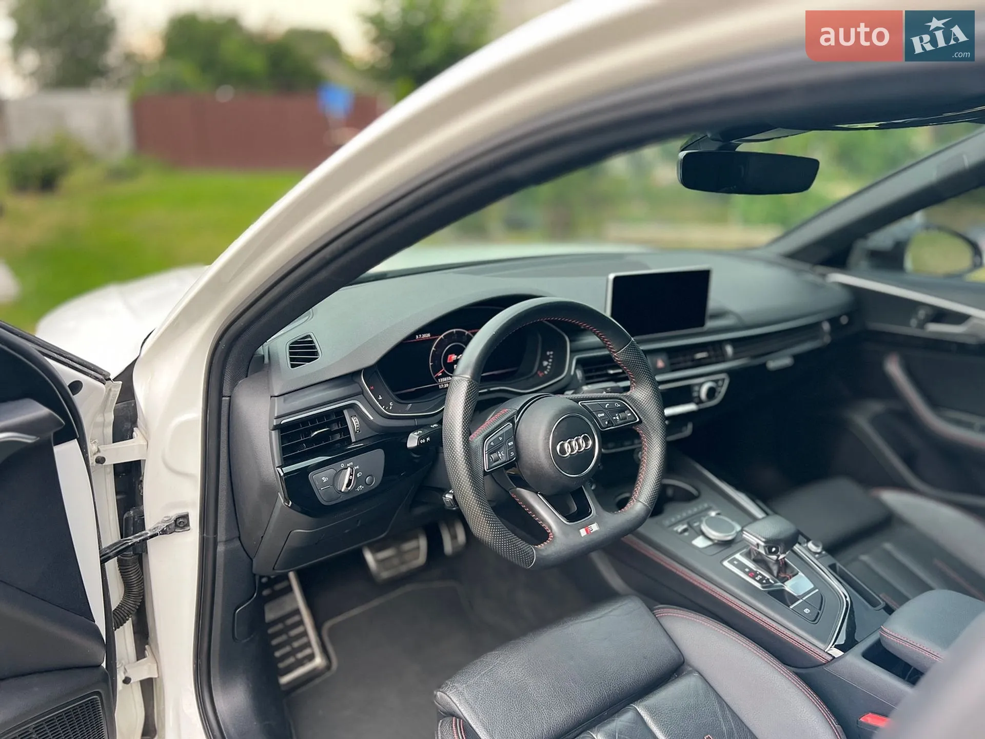 2017 Audi A4 - мініатюра 12