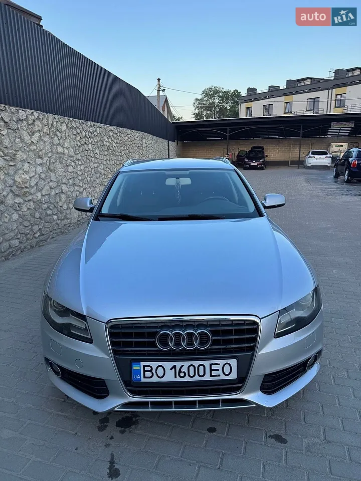 2010 Audi A4 - мініатюра 20