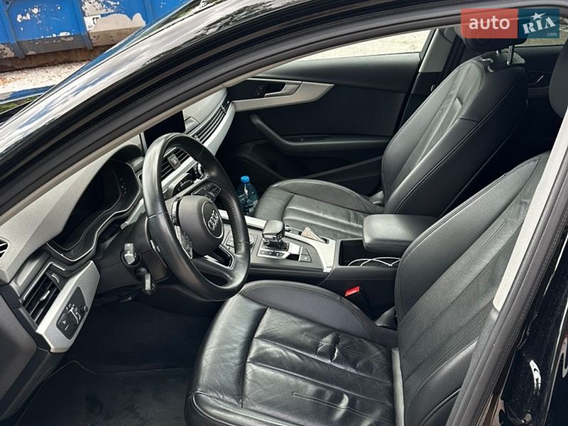 Седан Audi A4 2018 в Києві