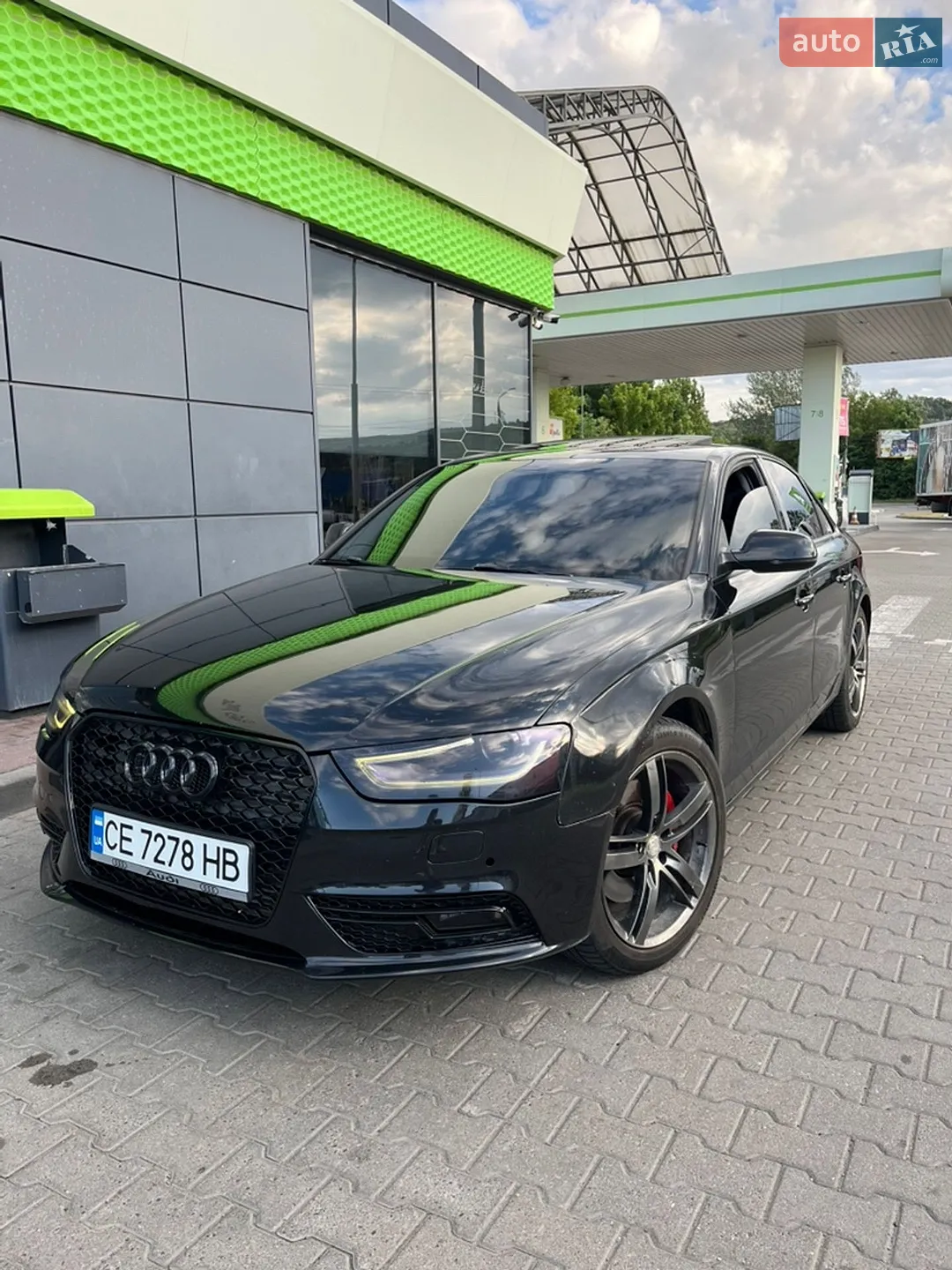 2012 Audi A4 - мініатюра 3