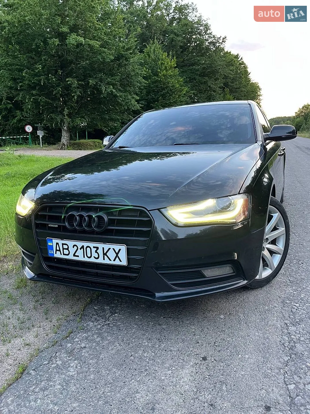 2012 Audi A4 - мініатюра 2