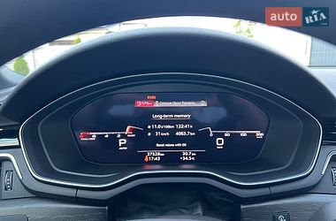Седан Audi A4 2023 в Дніпрі