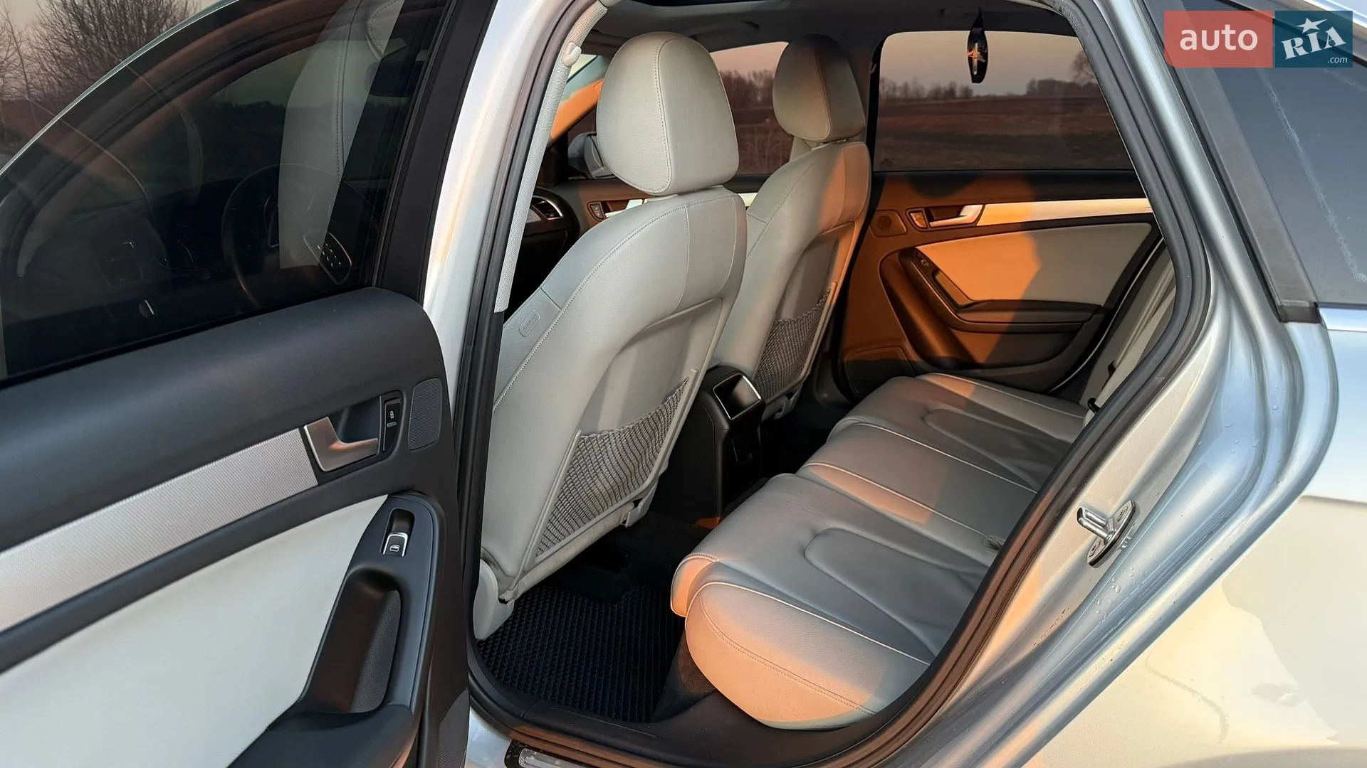 2012 Audi A4 - мініатюра 8