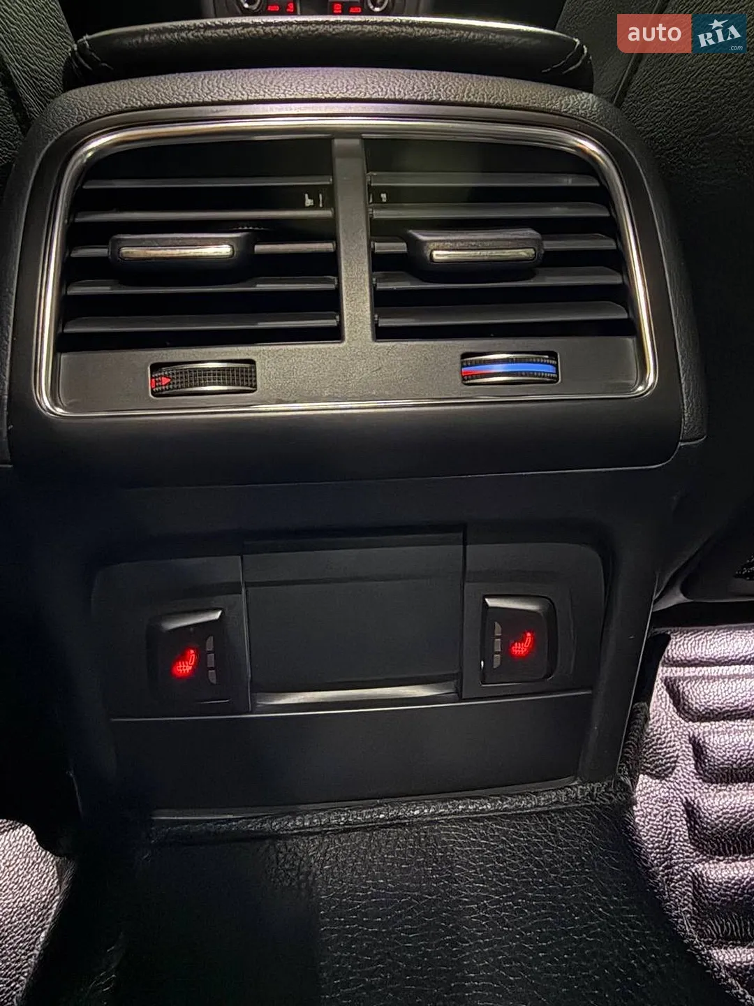 2012 Audi A4 - мініатюра 33