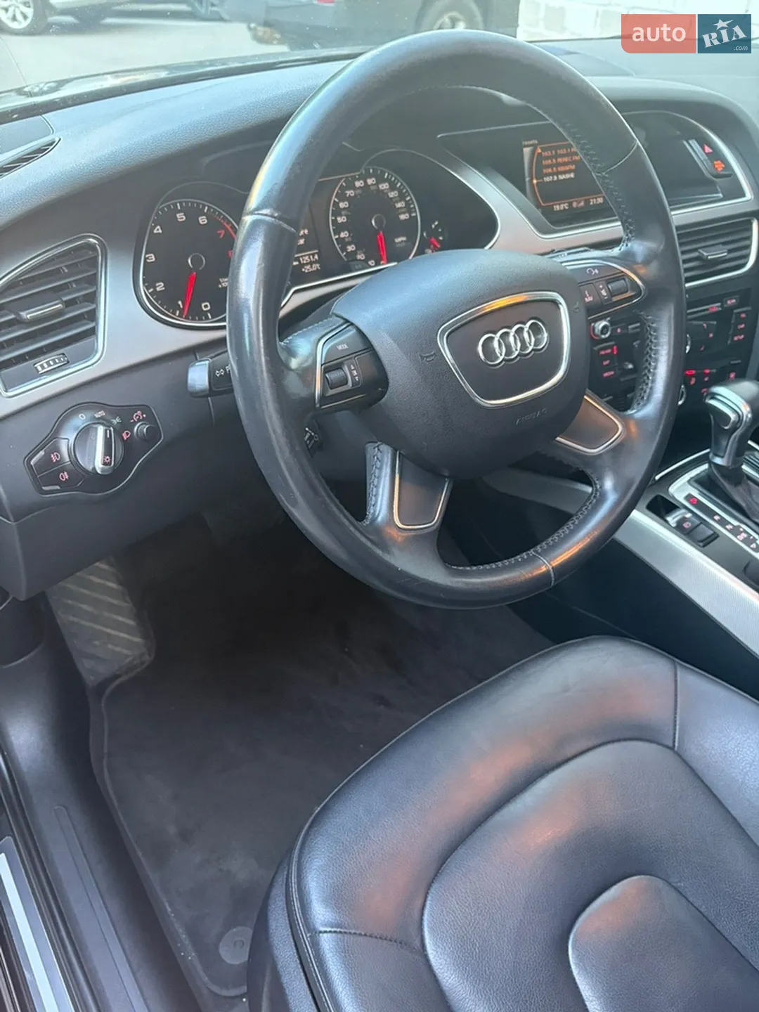 2013 Audi A4 - мініатюра 8