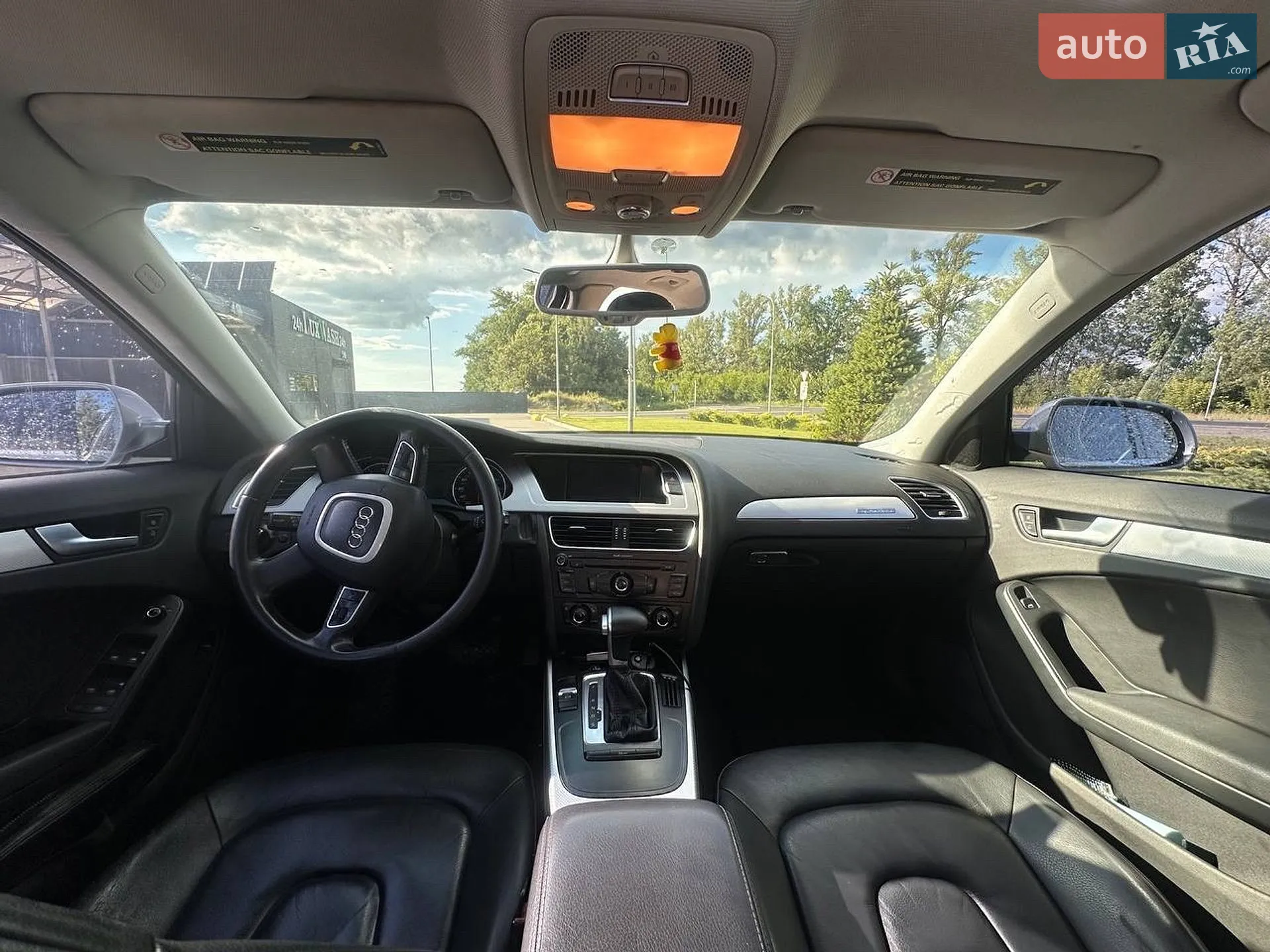 2010 Audi A4 - мініатюра 10