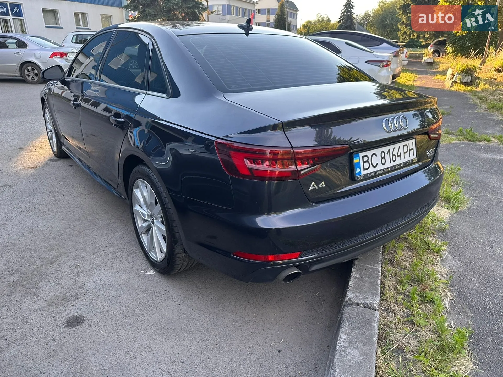 2017 Audi A4 - мініатюра 4