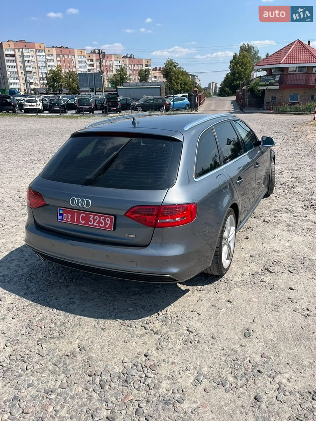 2011 Audi A4 - мініатюра 4