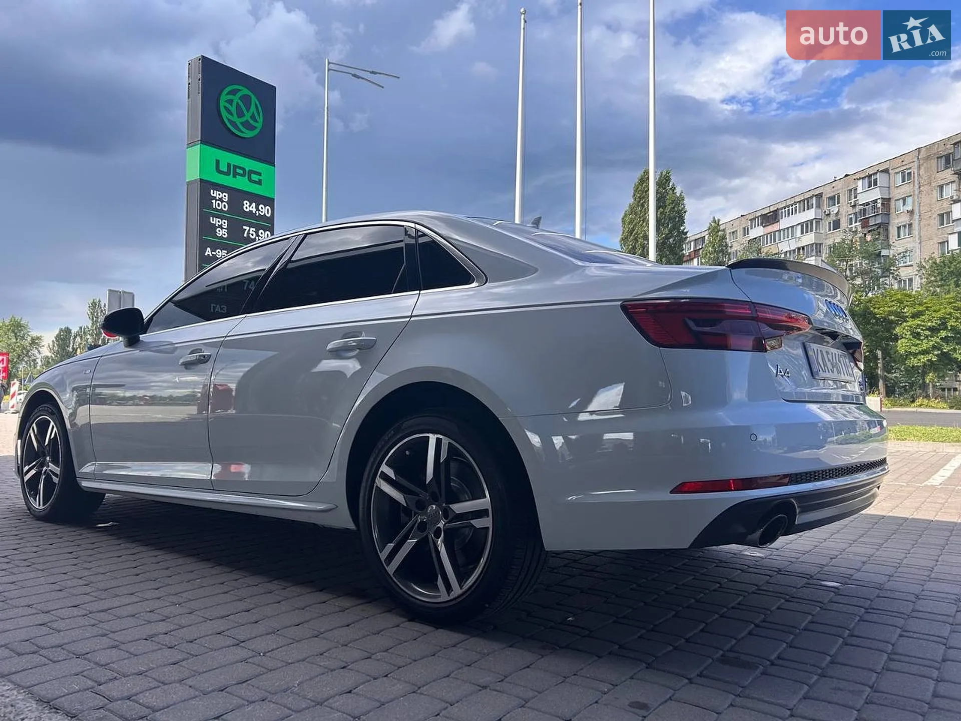 2016 Audi A4 - мініатюра 8