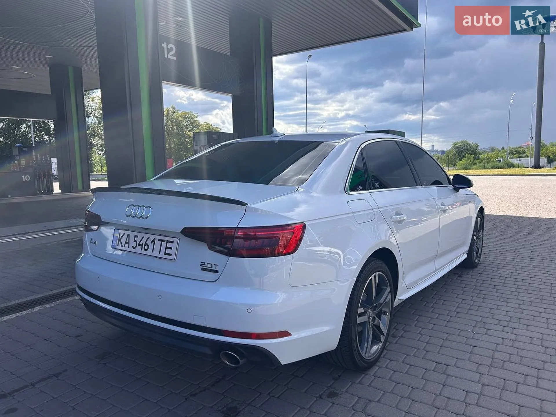 2016 Audi A4 - мініатюра 25