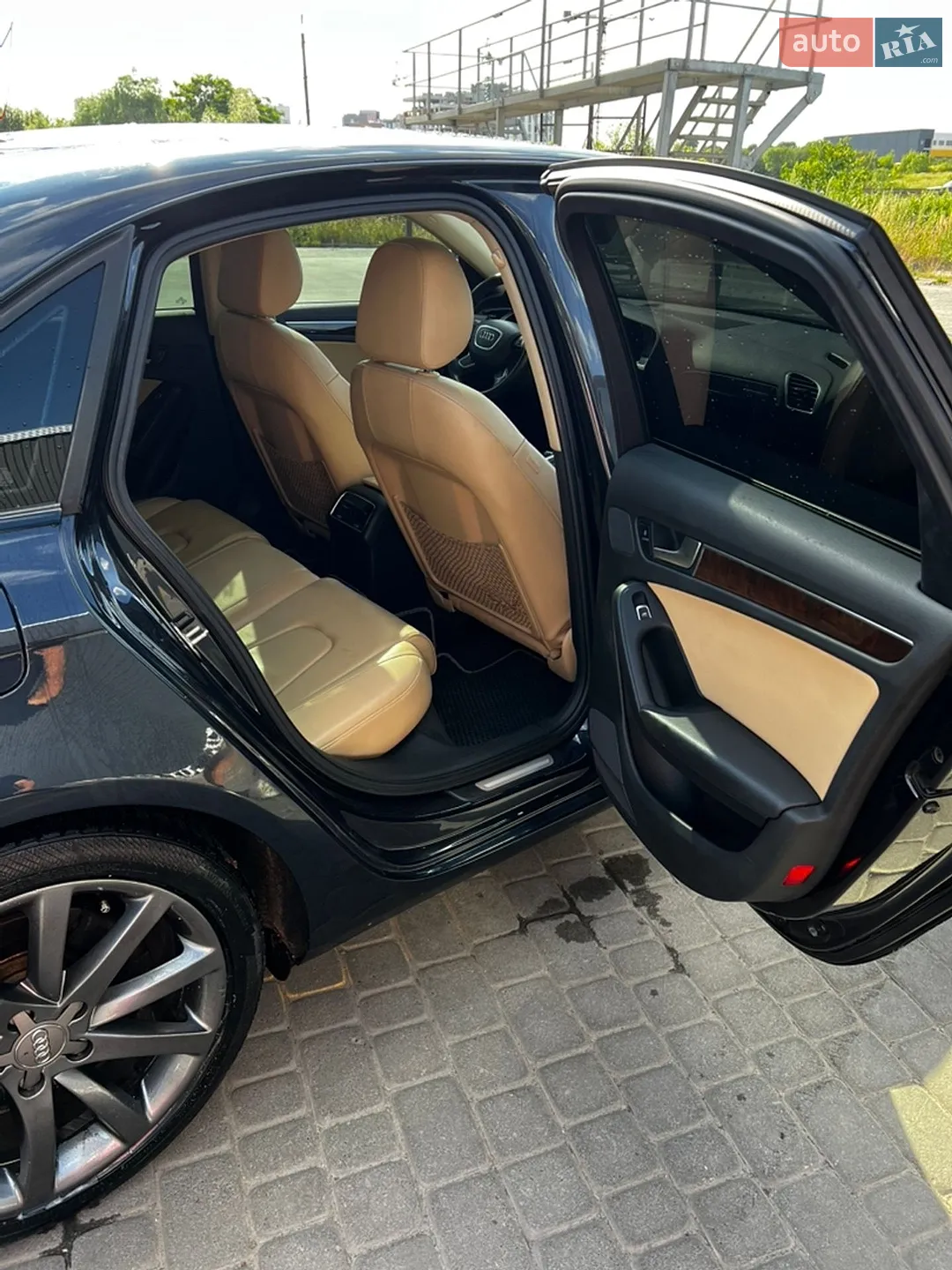 2012 Audi A4 - мініатюра 9
