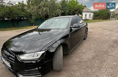 Седан Audi A4 2015 в Миргороде
