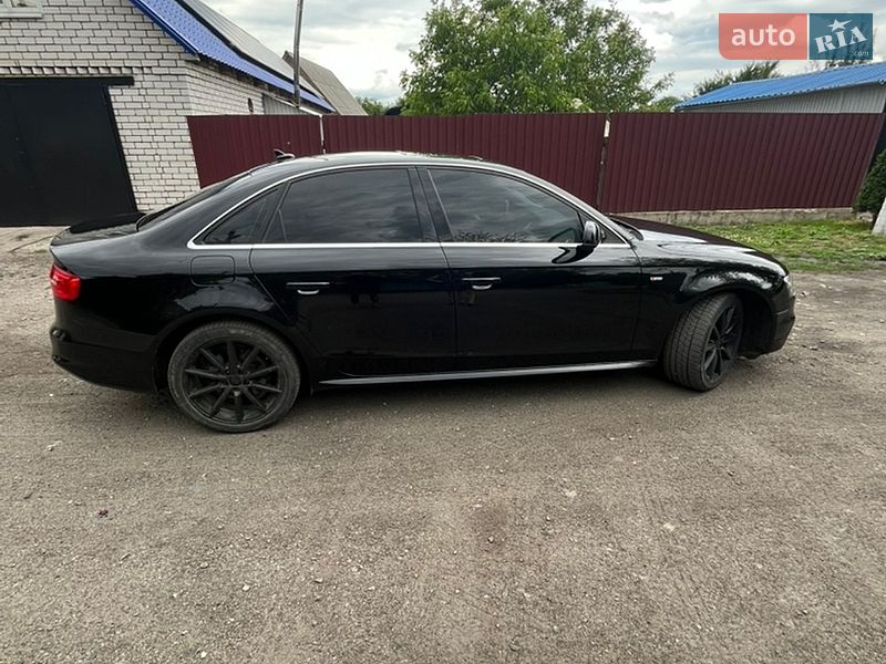 Седан Audi A4 2015 в Миргороде