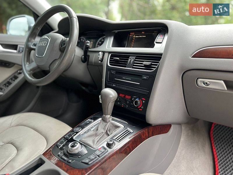 Седан Audi A4 2011 в Ивано-Франковске фото 33 Седан Audi A4 2011 в Ивано-Франковске