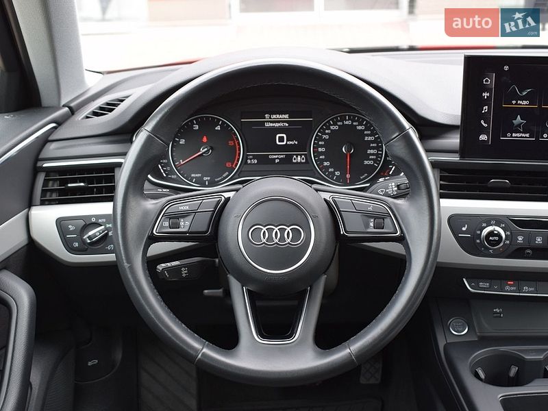 Седан Audi A4 2021 в Житомирі