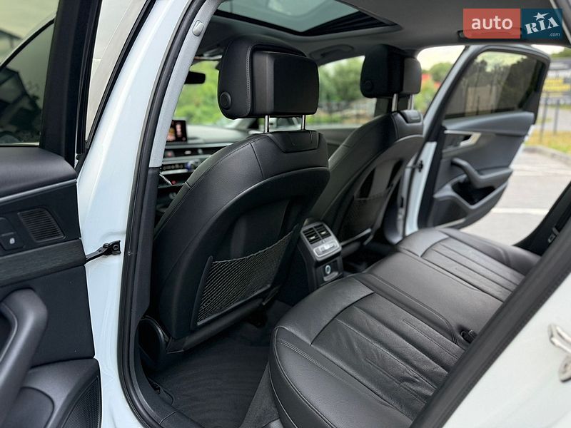 Седан Audi A4 2017 в Ужгороде