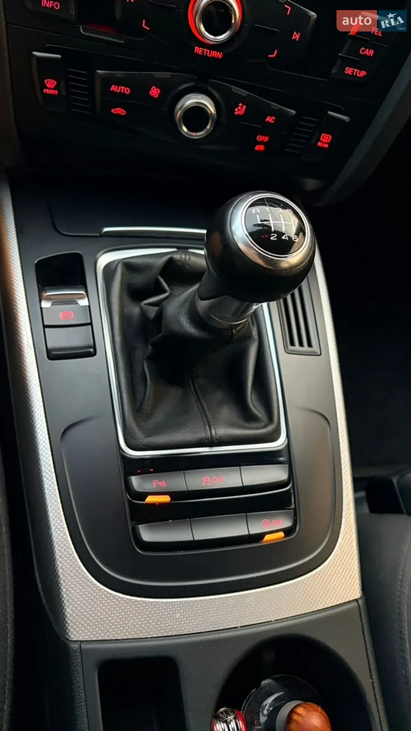 2012 Audi A4 - мініатюра 13