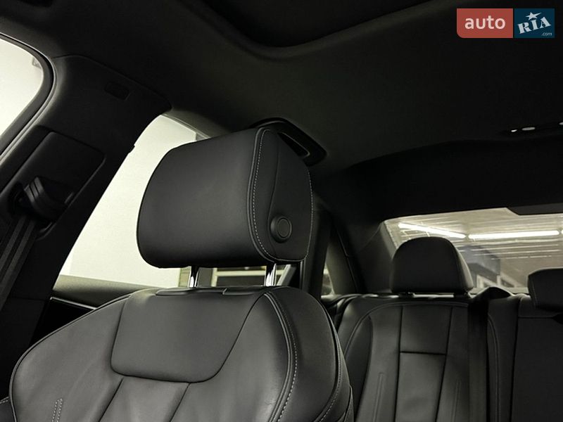 Седан Audi A4 2020 в Одессе