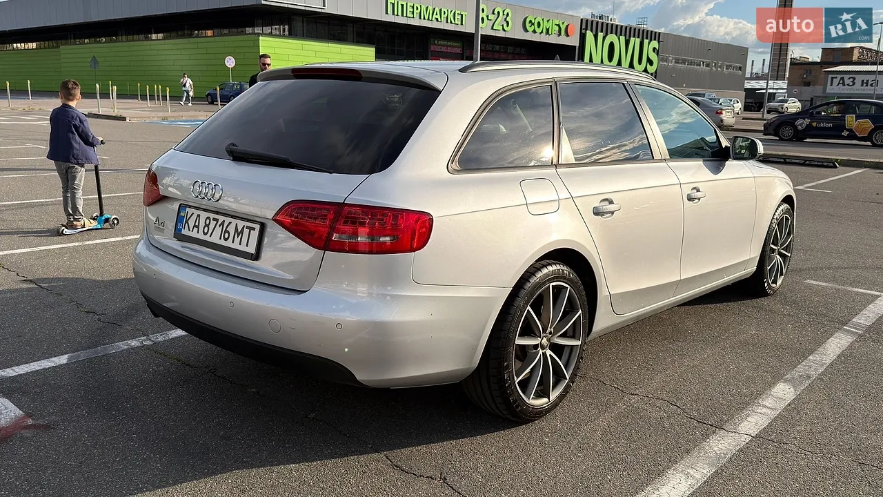 2010 Audi A4 - мініатюра 33
