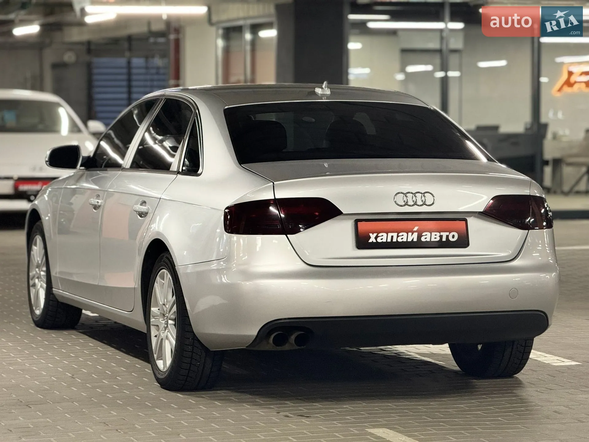2010 Audi A4 - мініатюра 6