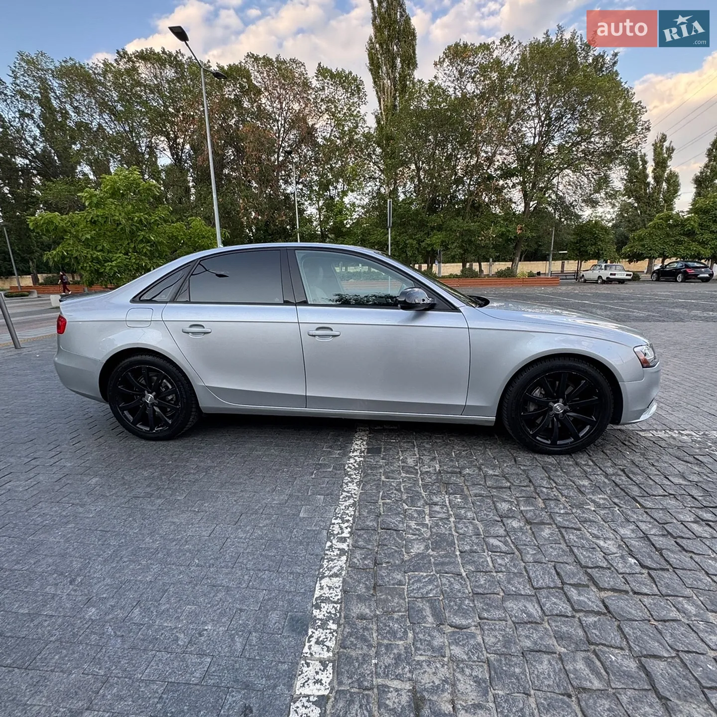2012 Audi A4 - мініатюра 3