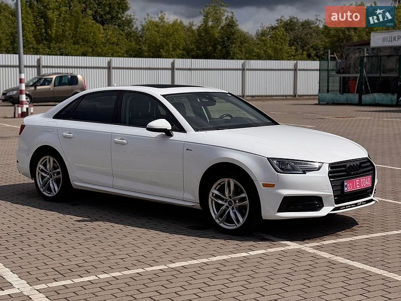 Седан Audi A4 2017 в Ровно