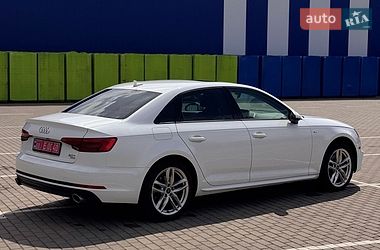 Седан Audi A4 2017 в Ровно
