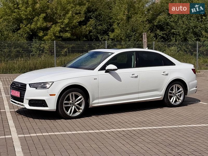 Седан Audi A4 2017 в Ровно