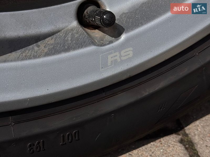 Седан Audi A4 2017 в Ровно