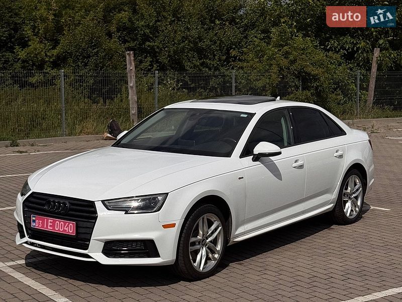 Седан Audi A4 2017 в Ровно