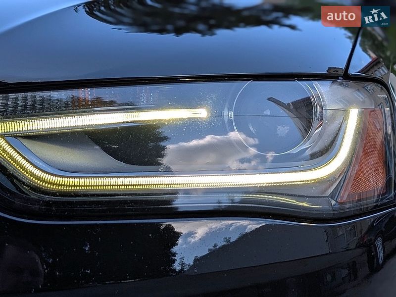 Седан Audi A4 2013 в Тернополі