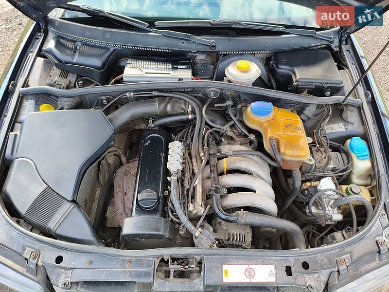 Седан Audi A4 1998 в Киеве