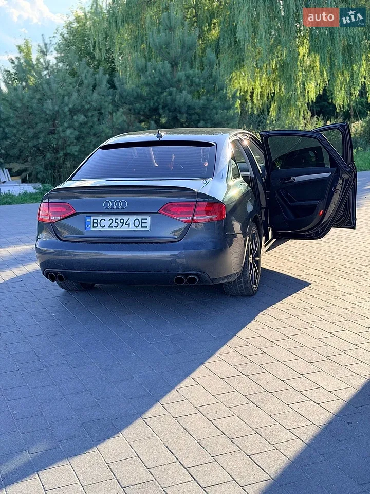 2010 Audi A4 - мініатюра 18