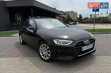 Универсал Audi A4 2020 в Мукачево