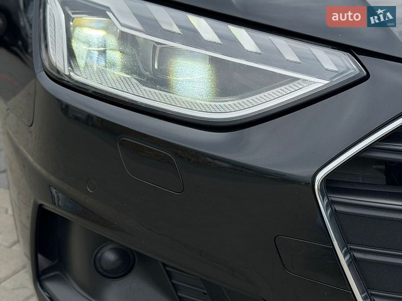 Универсал Audi A4 2020 в Мукачево