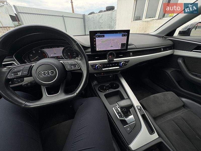 Универсал Audi A4 2020 в Мукачево