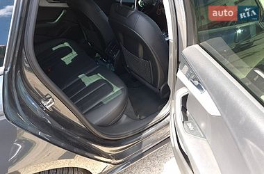 Седан Audi A4 2017 в Запорожье
