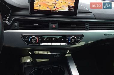 Седан Audi A4 2017 в Запорожье