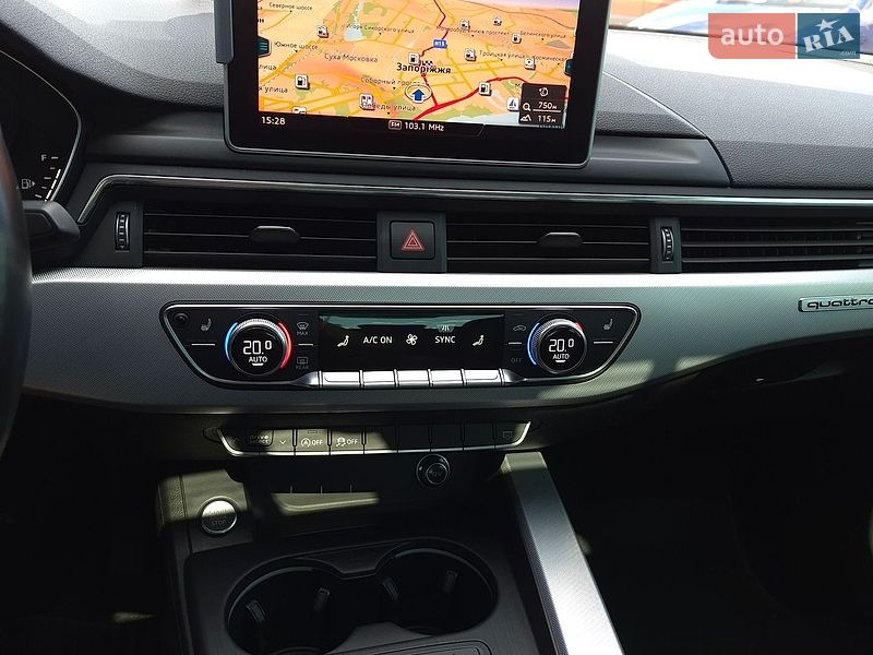 Седан Audi A4 2017 в Запорожье