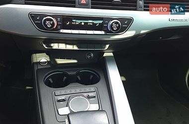 Седан Audi A4 2017 в Запорожье