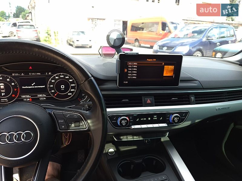 Седан Audi A4 2017 в Запорожье