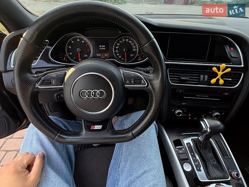 Седан Audi A4 2012 в Рівному