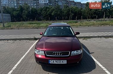 Седан Audi A4 1999 в Черкасах