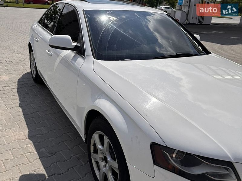 Audi A4, фото з оголошення