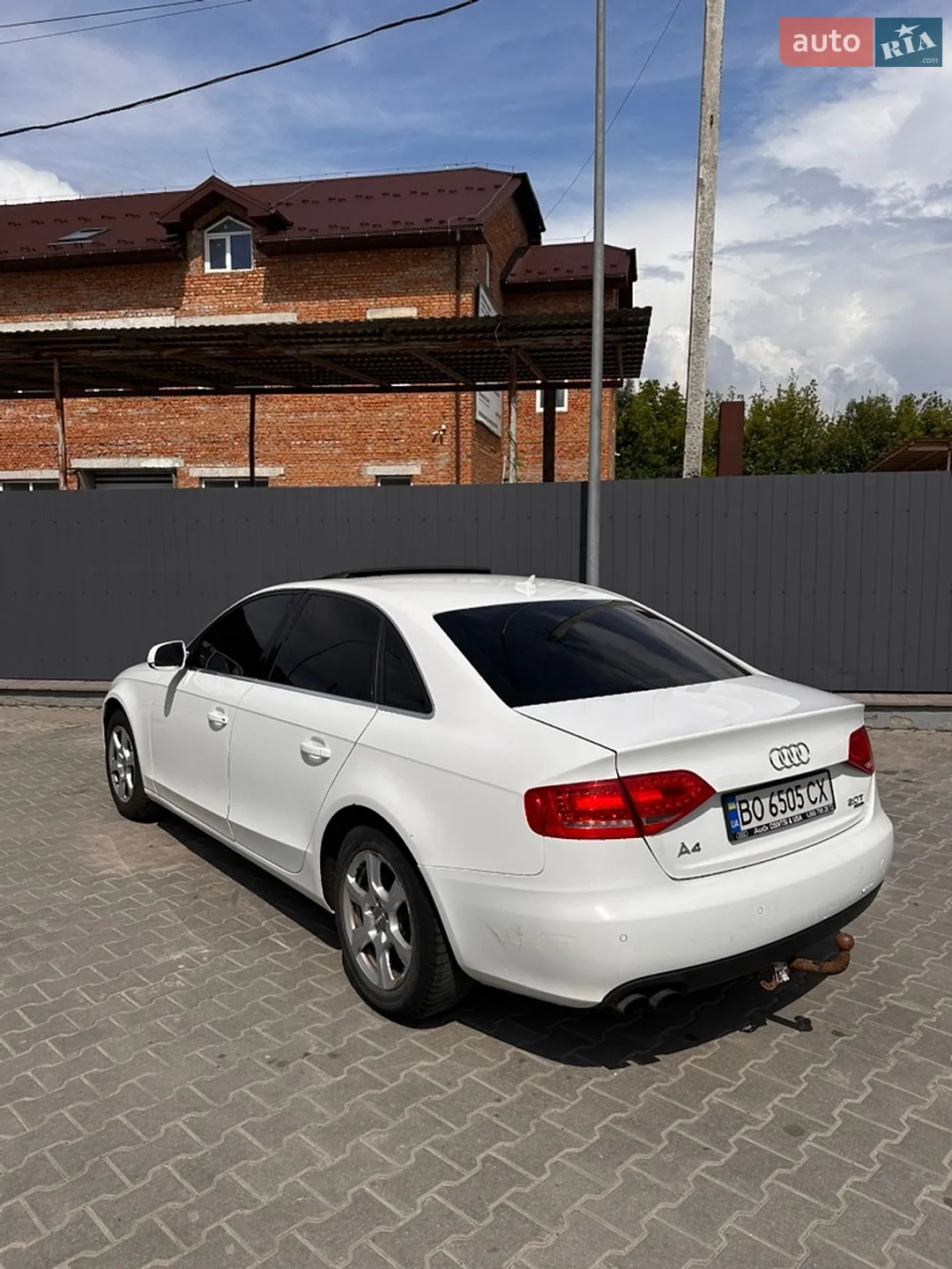 2010 Audi A4 - мініатюра 5