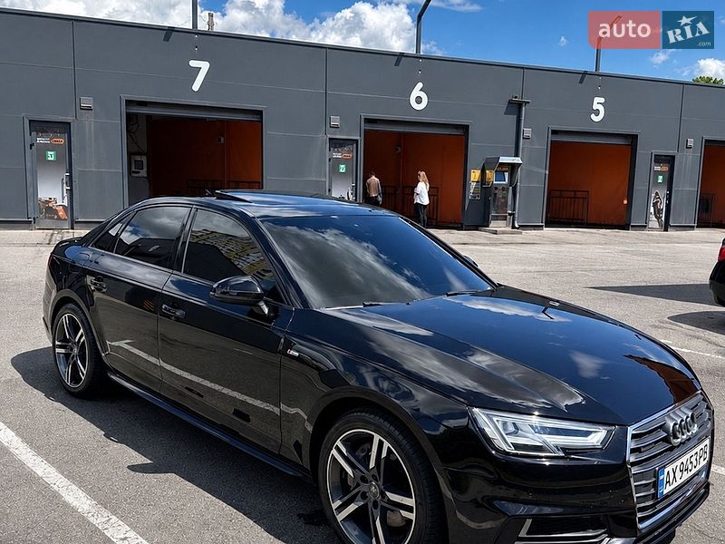 Седан Audi A4 2016 в Харькове